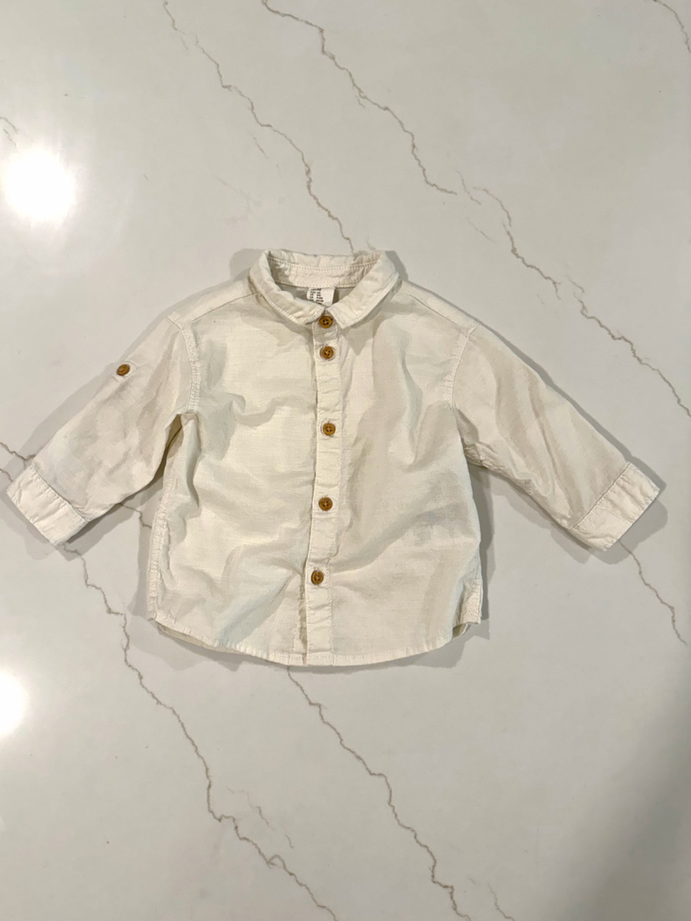 H&M Cream Button-Front Collared Shirt with Wooden Buttons
